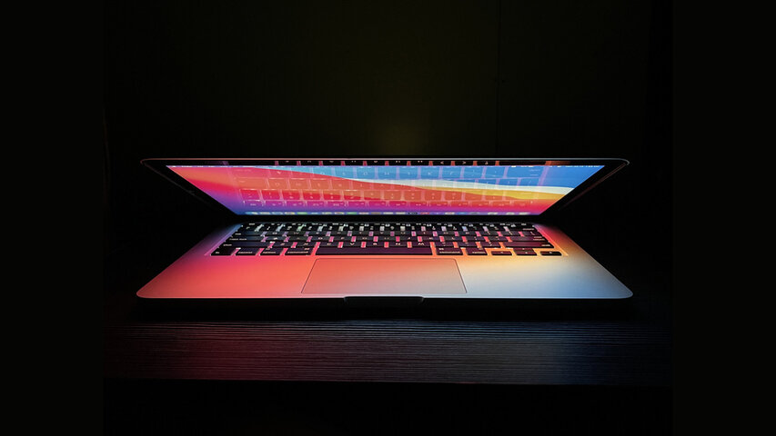 MacBook